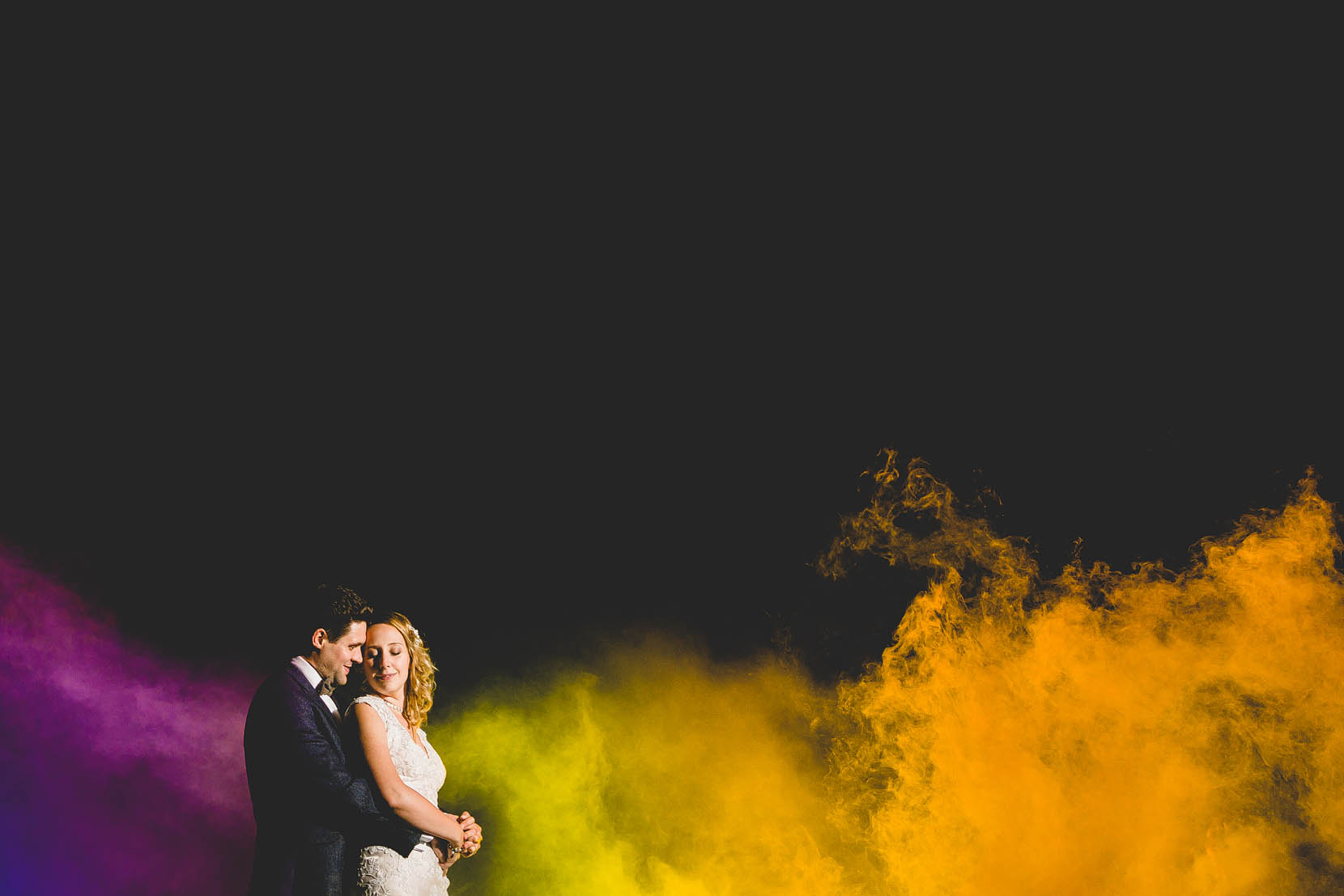 Daniel and Zoe have a cuddle at Cripps Stone Barn